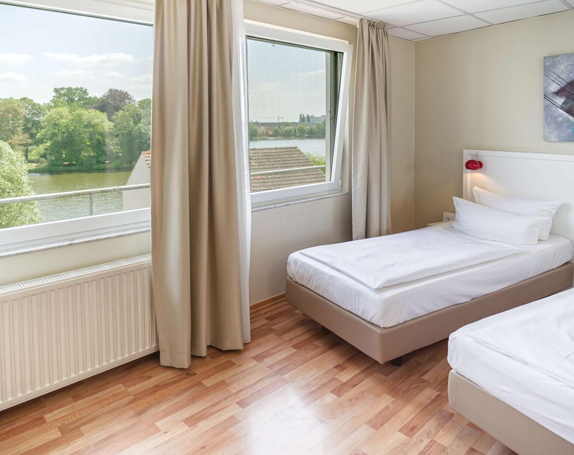Hotel Am Schloss Koepenick By Golden Tulip — Photos 1